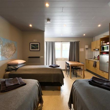 Studio Apartments Сейдисфьордюр Экстерьер фото