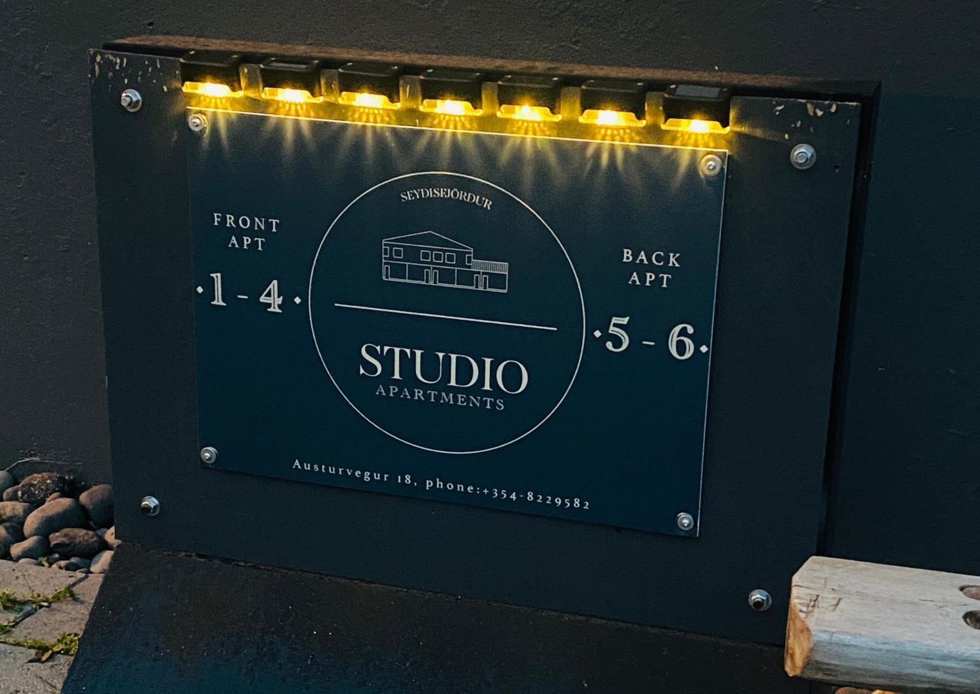 Studio Apartments Сейдисфьордюр Экстерьер фото